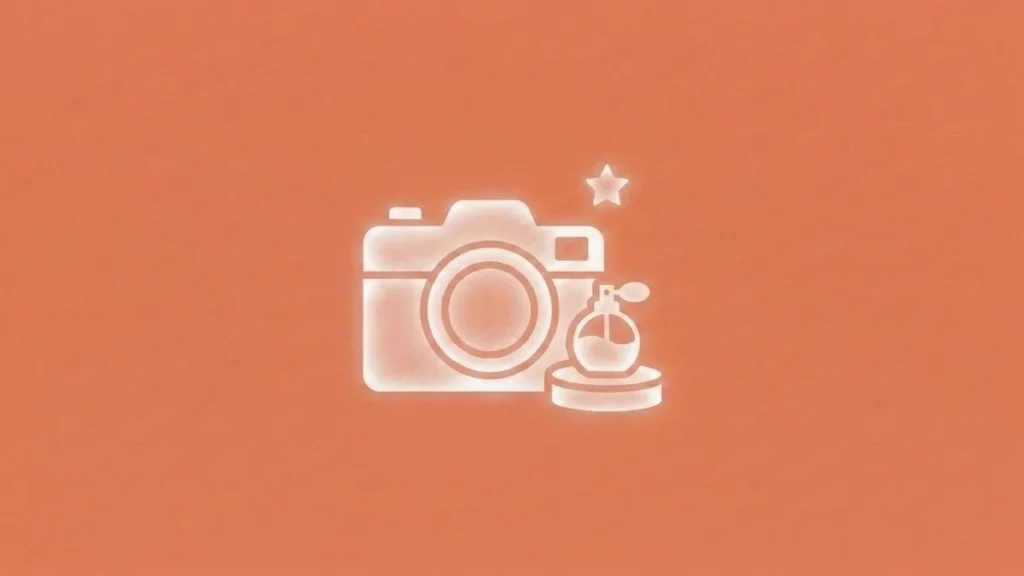 Ilustración de cámara fotográfica con producto en pedestal que representa la fotografía de producto
