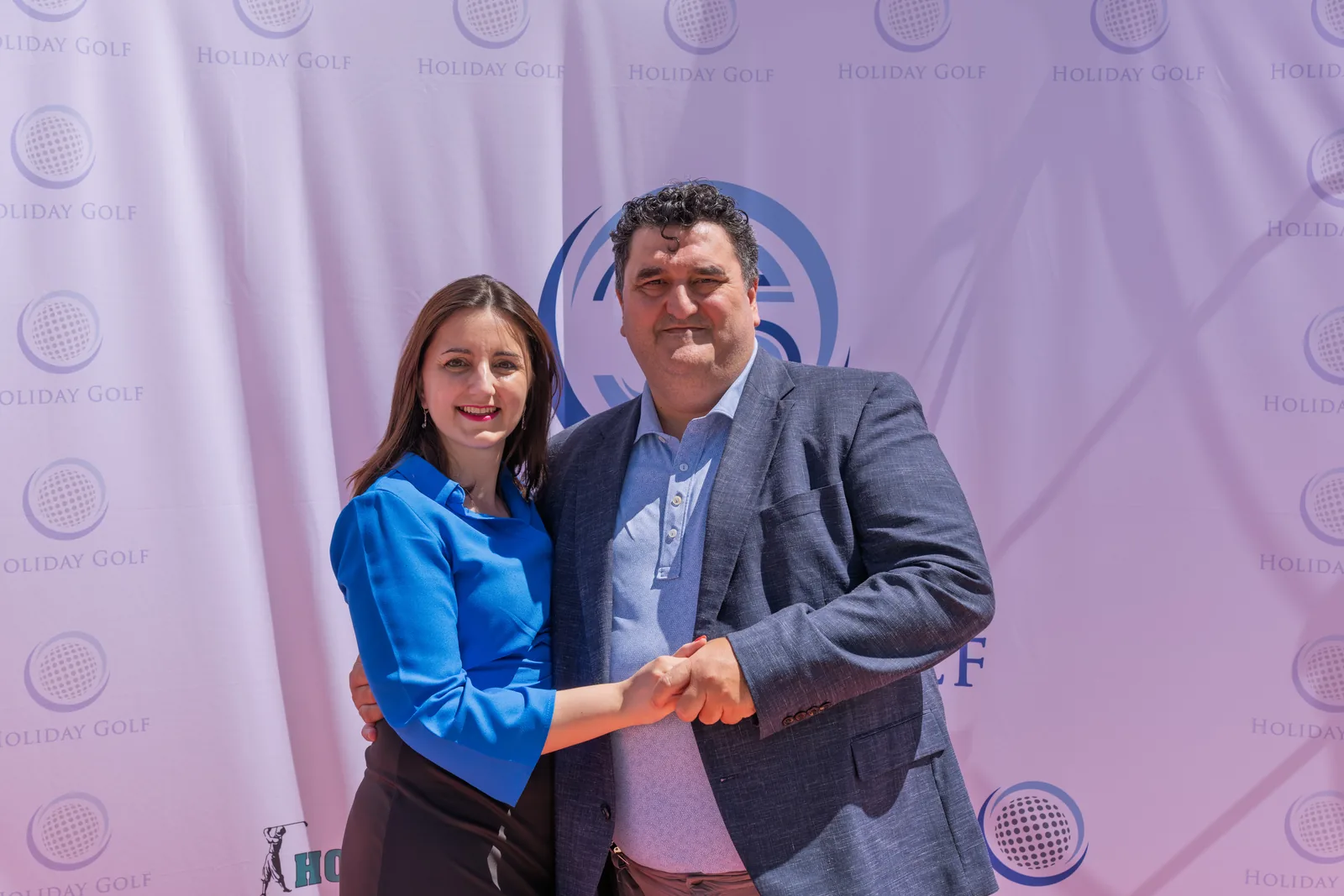 Proyecto de marketing para Holiday Golf — Hola in Company