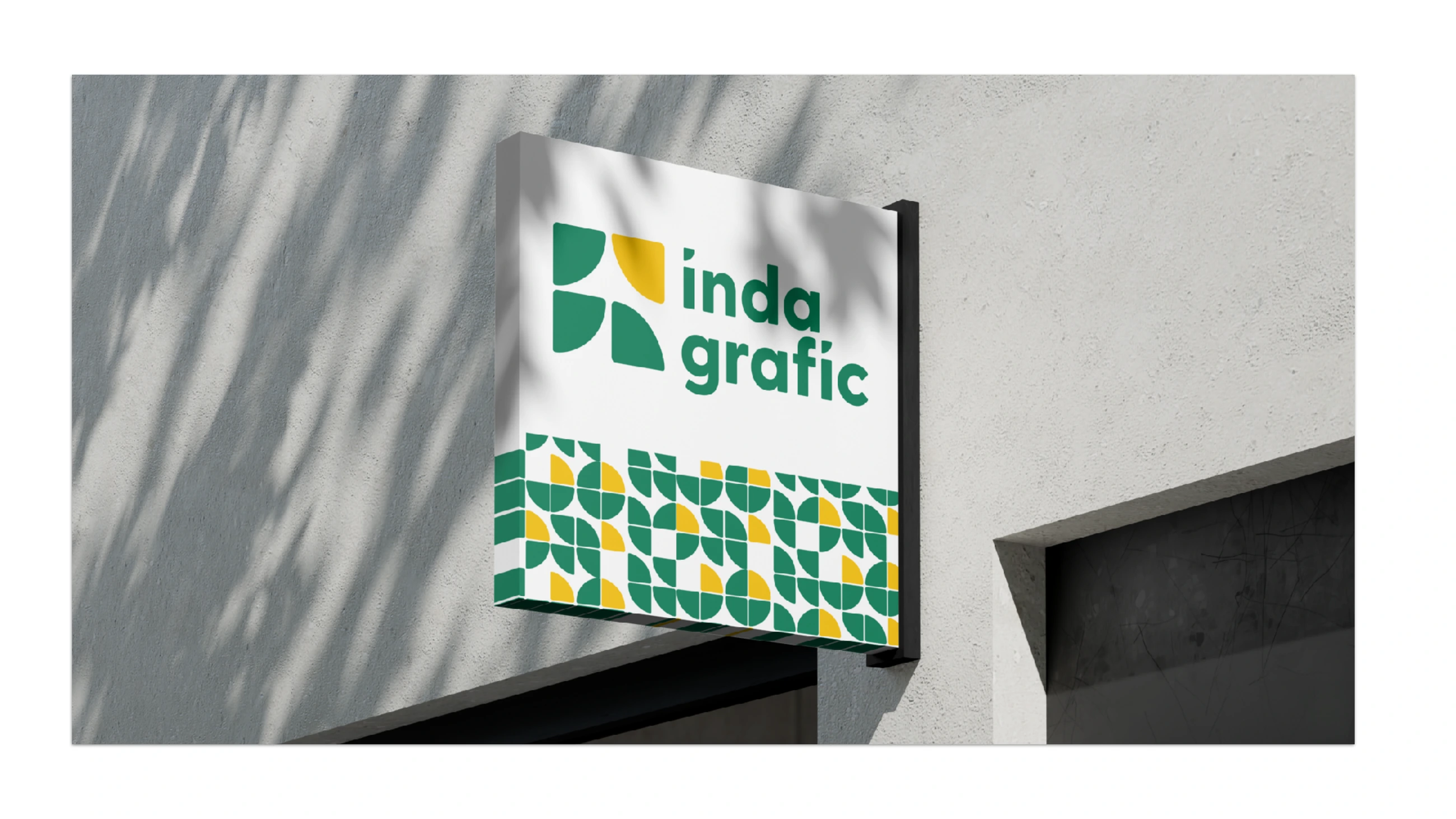 Página 1 del dossier de Indagrafic, proyecto de Hola in Company