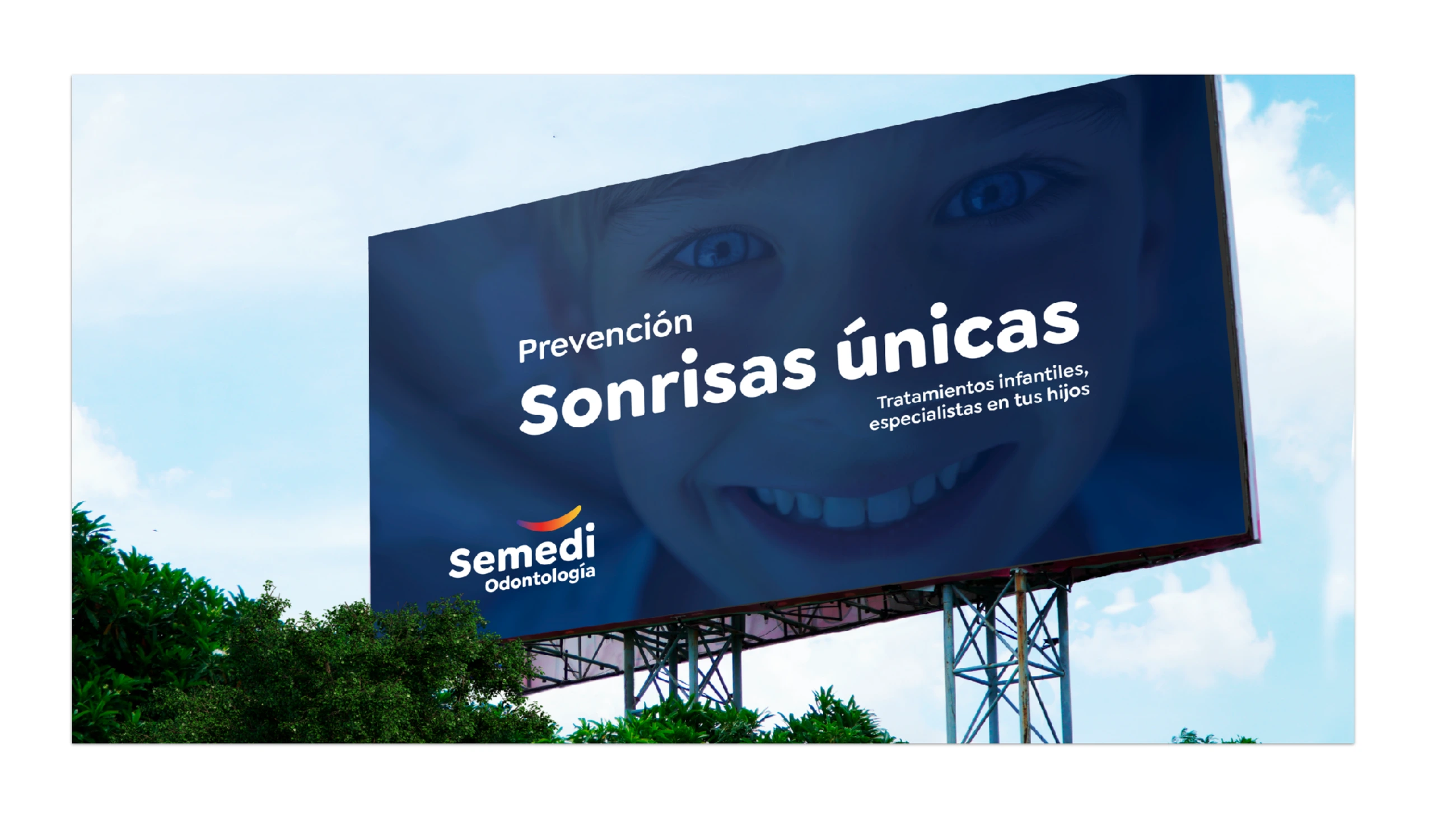 Página 12 del dossier de Semedi Salud, proyecto de Hola in Company