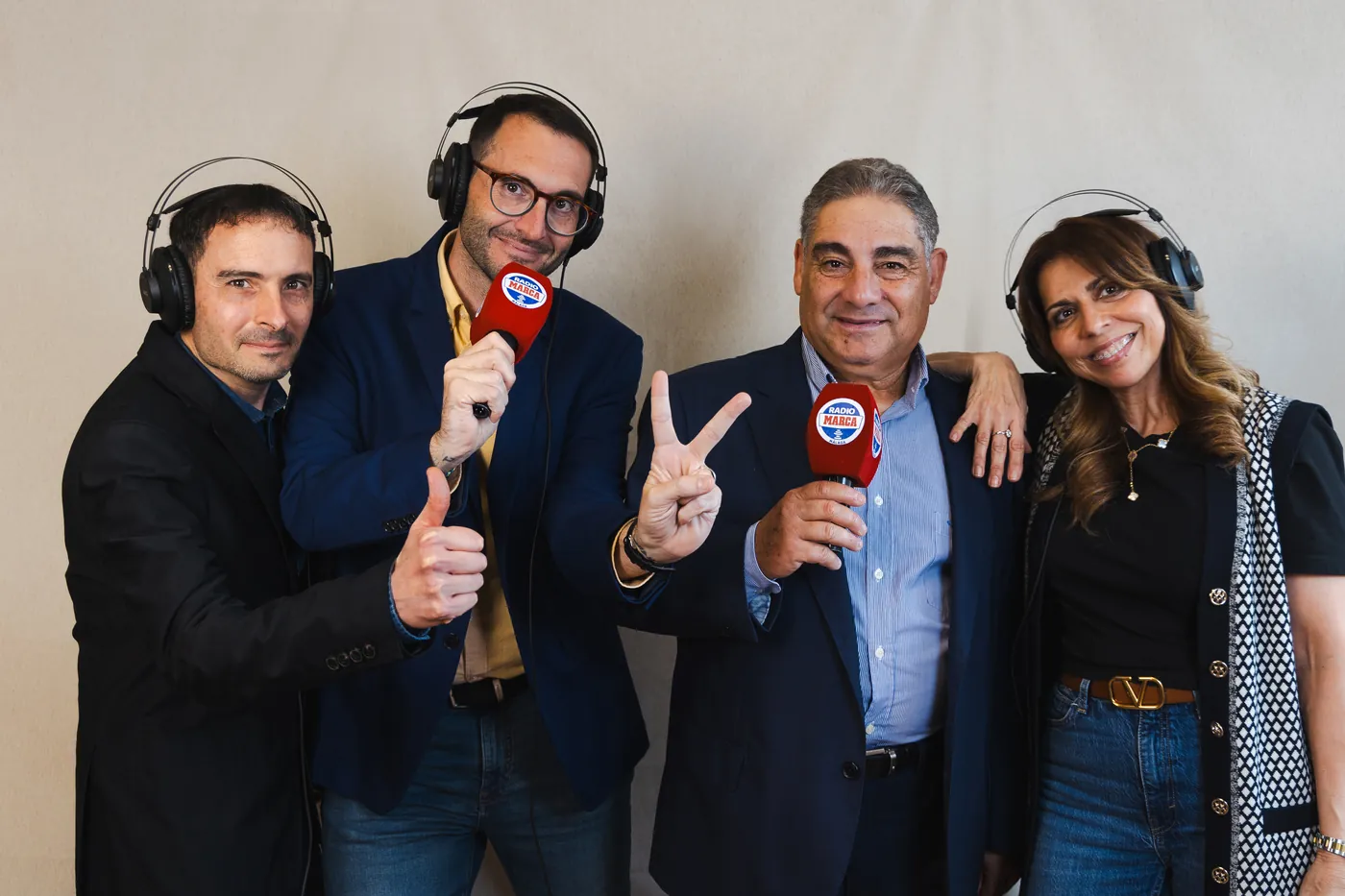 Pieza real del proyecto de Radio Marca — Hola in Company