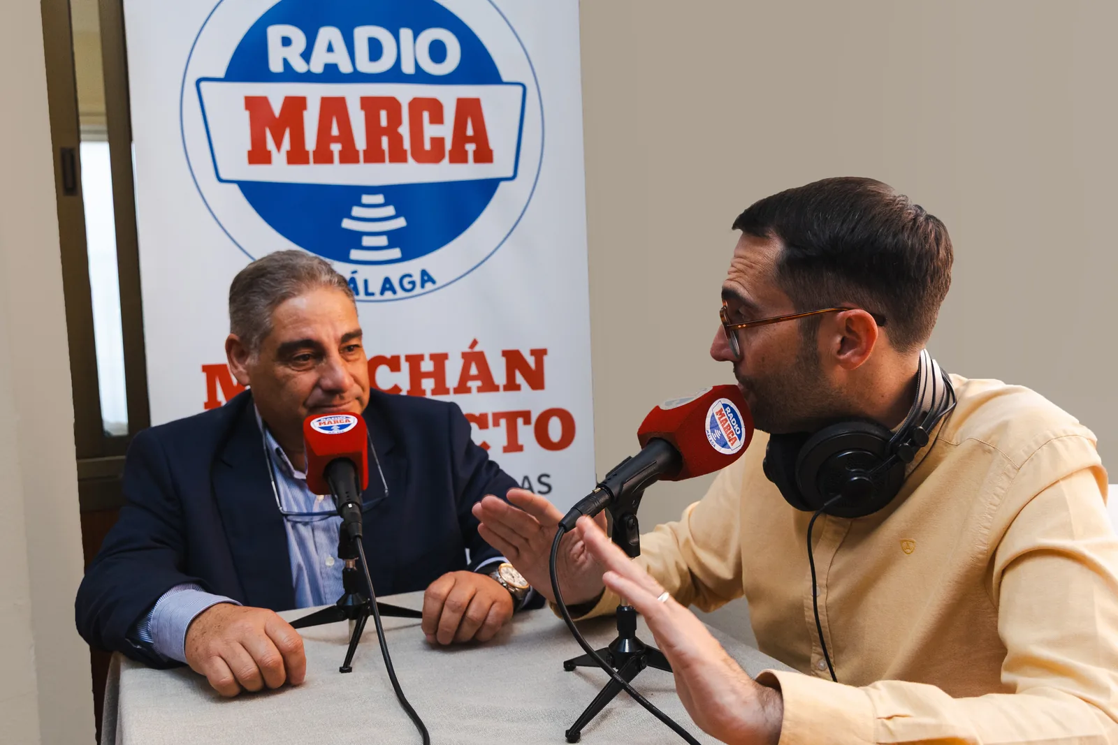 Pieza real del proyecto de Radio Marca — Hola in Company