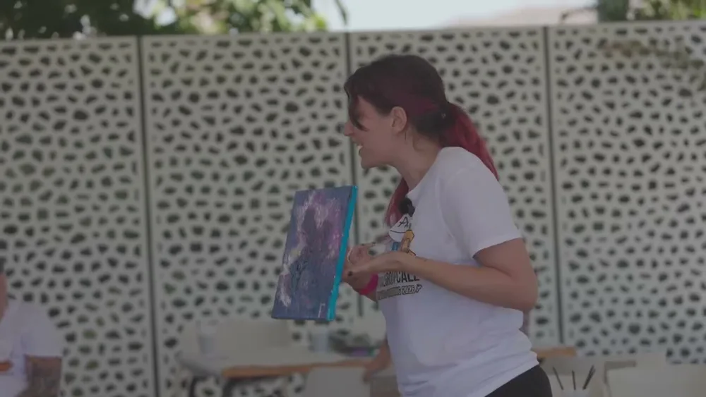 Art Battle (Virtual Group Call · 2026): producción audiovisual de Hola in Company